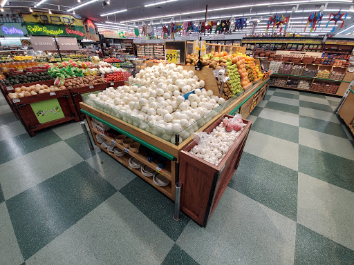 Supermarket «Vallarta Supermarkets», reviews and photos, 757 S Workman St, San Fernando, CA 91340, USA