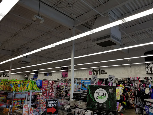 Variety Store «Five Below», reviews and photos, 24630 Dulles Landing Dr, Dulles, VA 20166, USA
