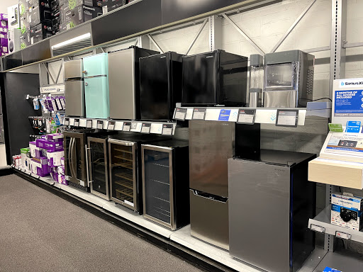 Electronics Store «Best Buy», reviews and photos, 1501 New Britain Ave, West Hartford, CT 06110, USA