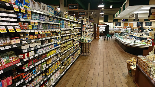 Grocery Store «The Fresh Market», reviews and photos, 1635 Perry Hill Rd, Montgomery, AL 36106, USA