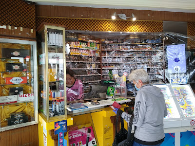 Le Voltigeur à Paris