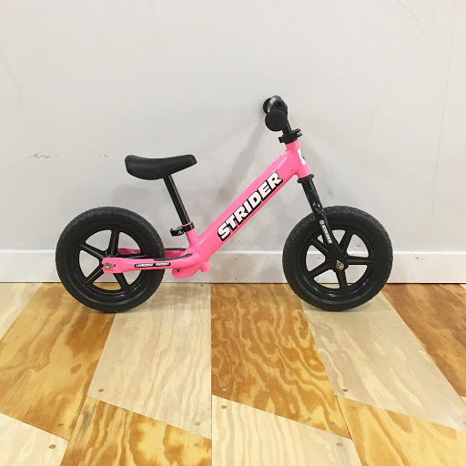 Bicycle Store «DASH Bicycle Shop», reviews and photos, 228 Broadway, Providence, RI 02903, USA