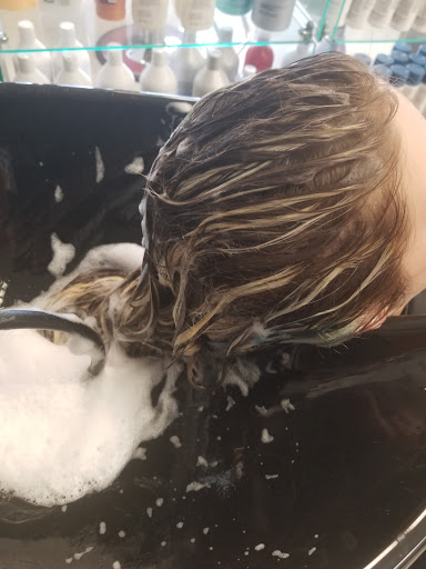 Hair Salon «Manivahn Hair Salon», reviews and photos, 949 Providence Square Shopping Center, Virginia Beach, VA 23464, USA