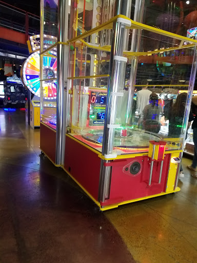 Shopping Mall «Phoenix Premium Outlets», reviews and photos, 4976 Premium Outlets Way, Chandler, AZ 85226, USA