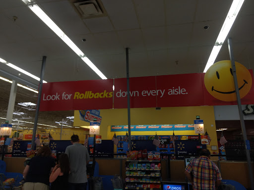 Department Store «Walmart Supercenter», reviews and photos, 2645 Blairs Ferry Rd NE, Cedar Rapids, IA 52402, USA