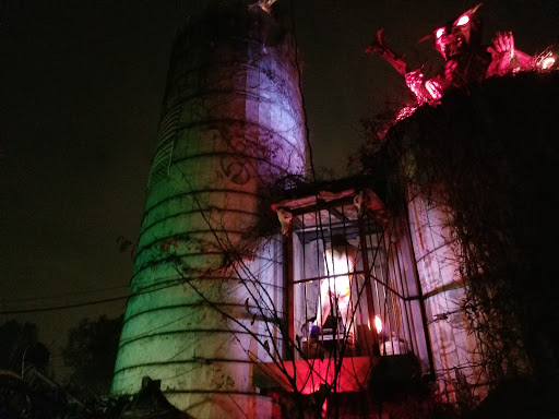 Haunted House «Haunted Hoochie», reviews and photos, 13861 Broad St SW, Pataskala, OH 43062, USA