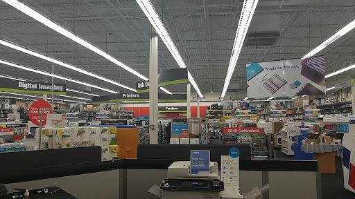 Office Supply Store «Staples», reviews and photos, 13640 N Kendall Dr, Miami, FL 33186, USA