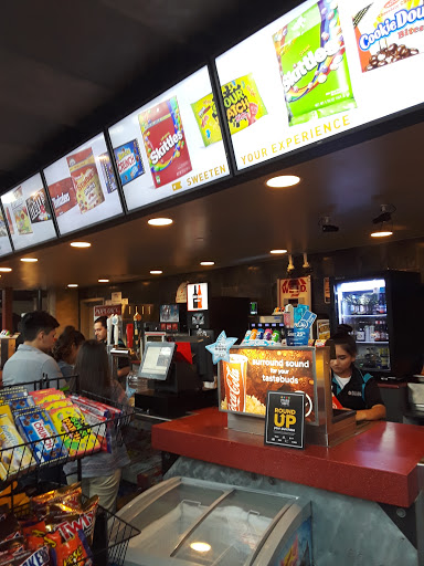 Movie Theater «Regal Cinemas Alamo Quarry 16», reviews and photos, 255 E Basse Rd, San Antonio, TX 78209, USA