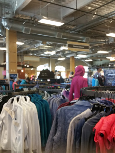 Camping Store «REI», reviews and photos, 2220 Village Walk Dr #150, Henderson, NV 89052, USA