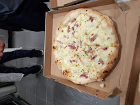Photos du propriétaire du Pizzeria italian pizza à Beauchamp - n°10