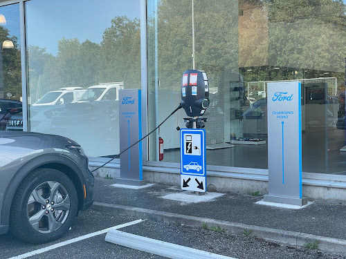 Borne de recharge de véhicules électriques EVBox Charging Station Saint-Louis