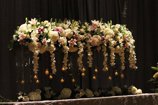 Florist «Bates Flowers by DZyne», reviews and photos, 813 4th Ave, Grinnell, IA 50112, USA