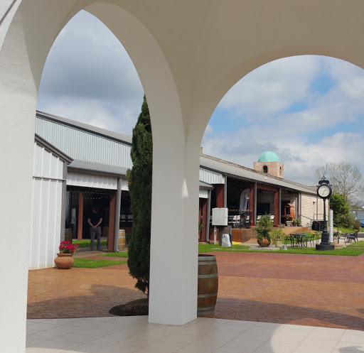 Winery «Haak Vineyards & Winery Inc», reviews and photos, 6310 Avenue T, Santa Fe, TX 77510, USA