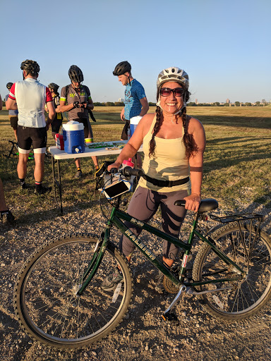 Bicycle Store «Local Hub Bicycle Company», reviews and photos, 2633 Main St #130, Dallas, TX 75226, USA