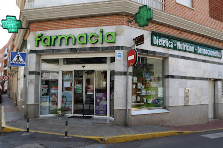 Farmacia en Valdepeñas | Farmacia Jesús de la Rubia C. Buensuceso, 54, 13300 Valdepeñas, Ciudad Real, España