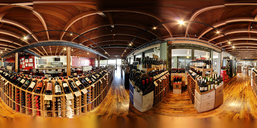 Wine Bar «Packing House Wines», reviews and photos, 540 W 1st St, Claremont, CA 91711, USA