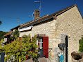 Photos des visiteurs Chambre d'hôtes Le Rouge & Blanc 89110 Saint-Maurice-le-Vieil (miniature)