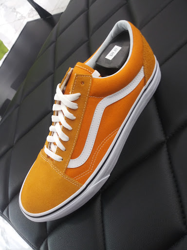 Shoe Store «Shoe Palace», reviews and photos, 2206 Business Cir, San Jose, CA 95128, USA