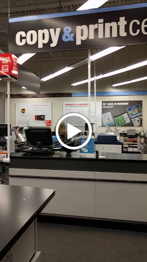 Office Supply Store «Staples», reviews and photos, 23035 W Outer Dr, Allen Park, MI 48101, USA