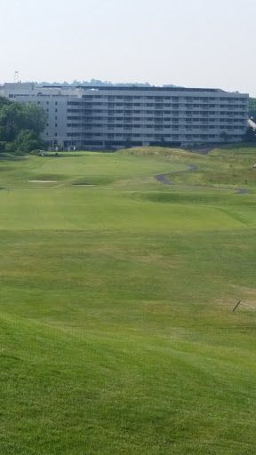 Golf Course «Harbor Links Golf Course», reviews and photos, 1 Fairway Dr, Port Washington, NY 11050, USA