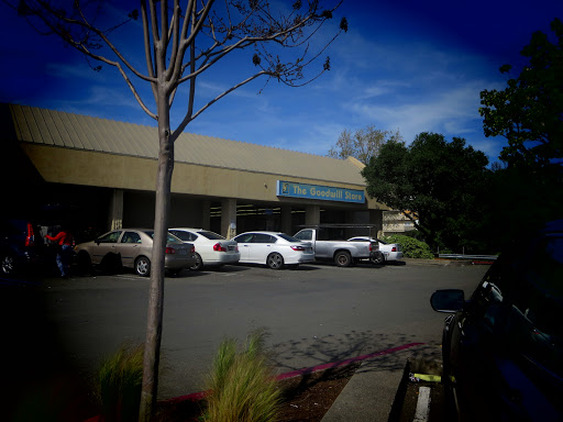 Non-Profit Organization «Goodwill», reviews and photos, 607 Parker Ave, Rodeo, CA 94572, USA