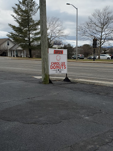 Donut Shop «Carol Lee Donut Shop», reviews and photos, 1414 N Main St, Blacksburg, VA 24060, USA