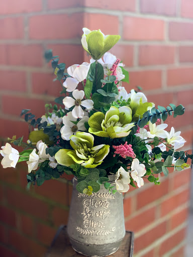 Florist «4 Ever Flowers», reviews and photos, 224 N 3rd Ave, Lewisburg, TN 37091, USA