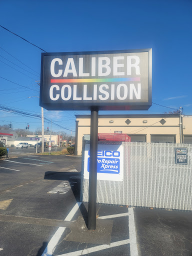 Auto Body Shop «The Collision Centers of Patchogue», reviews and photos, 225 Medford Ave, Patchogue, NY 11772, USA