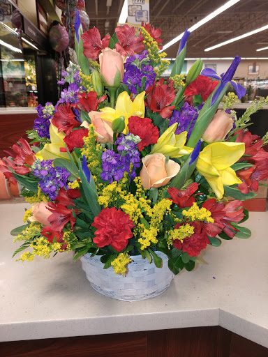 Grocery Store «Safeway», reviews and photos, 1891 Pioneer Pkwy E, Springfield, OR 97477, USA