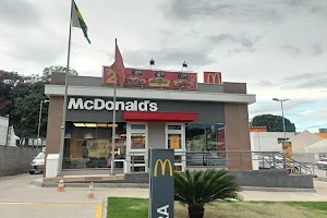 McDonald's | Fernão Dias Contagem image