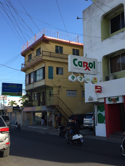 Información y opiniones sobre Farmacia Carol de La Romana, República Dominicana