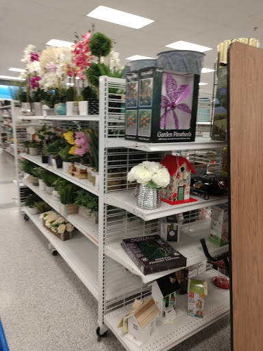 Clothing Store «Ross Dress for Less», reviews and photos, 2604 W Loop 340, Waco, TX 76711, USA