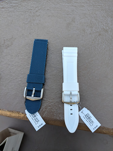 Watch Store «Fossil Store», reviews and photos, 2196 E Williams Field Rd #112, Gilbert, AZ 85295, USA