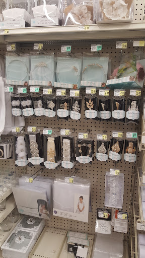 Craft Store «A.C. Moore Arts and Crafts», reviews and photos, 255 Amherst St, Nashua, NH 03063, USA