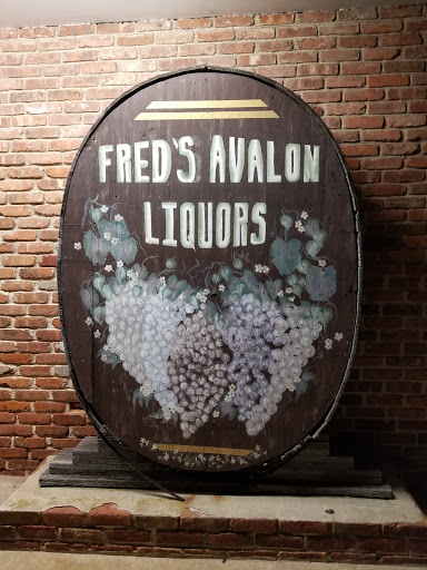 Liquor Store «Freds Avalon Liquor Store», reviews and photos, 2258 Dune Dr, Avalon, NJ 08202, USA
