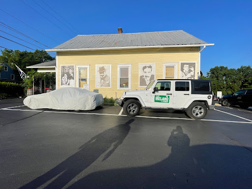 Tobacco Shop «Stogies Cigars and Lounge», reviews and photos, 55 E Olentangy St, Powell, OH 43065, USA