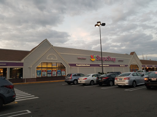 Grocery Store «Stop & Shop», reviews and photos, 200 E Main St, Stratford, CT 06614, USA