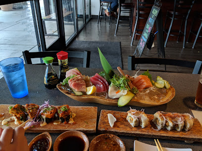 Sushi Q Japanese Restaurant - 8325 Elk Grove Florin Rd #400, Sacramento, CA 95829