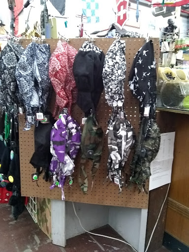 Sporting Goods Store «Andy & Bax Sporting Goods», reviews and photos, 324 SE Grand Ave, Portland, OR 97214, USA