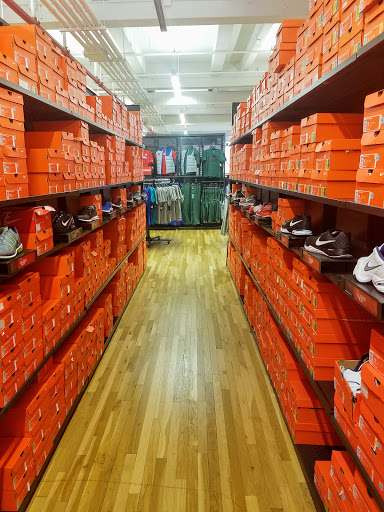 Sporting Goods Store «Nike Factory Store», reviews and photos, 2236 Nostrand Ave, Brooklyn, NY 11210, USA