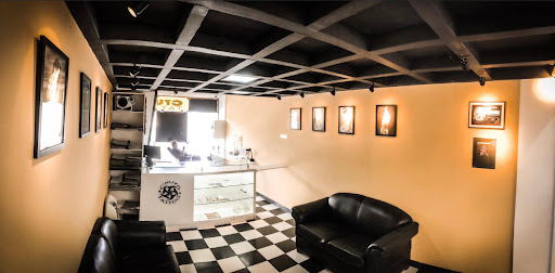 Logo da empresa - Cruzô Tattoo