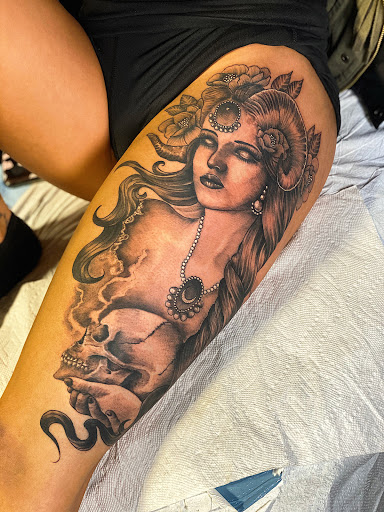 Tattoo Shop «The Wanderlust Tattoo», reviews and photos, 5915 Norwich Ave N, Oak Park Heights, MN 55082, USA