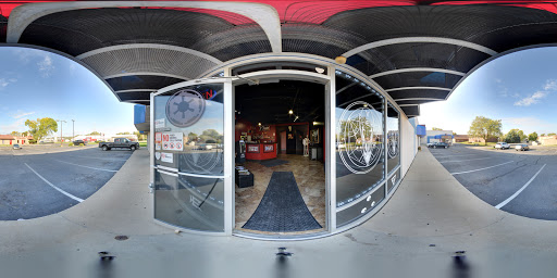 Tattoo Shop «Platinum Rose Studio & Gallery», reviews and photos, 1725 Blairs Ferry Rd, Cedar Rapids, IA 52402, USA