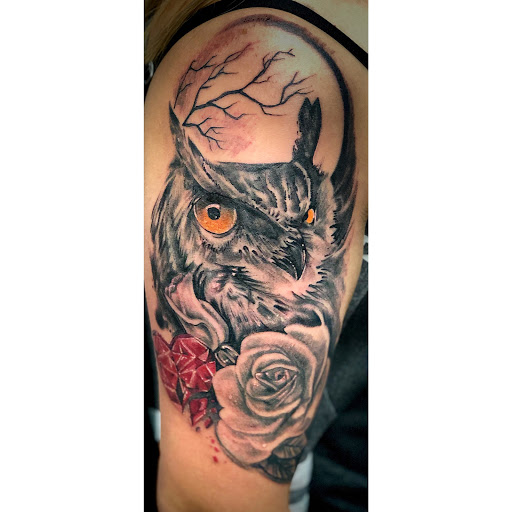 Explore vagabond tattoo ideas, creative tattoo ideas in Springfield, available at InkI.Adore