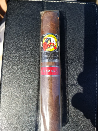 Cigar Shop «Black Horse Cigar Shop», reviews and photos, 3101 NJ-42, Sicklerville, NJ 08081, USA