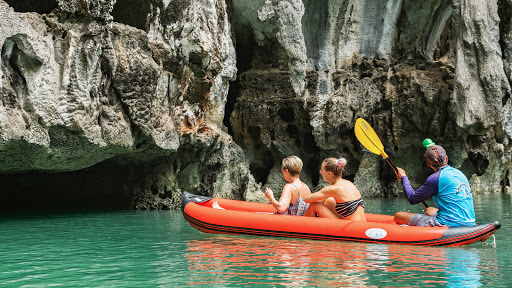 SEA CAVE CANOE