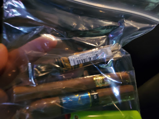 Cigar Shop «3D Smoke Shop», reviews and photos, 4306 Matlock Rd #128, Arlington, TX 76018, USA