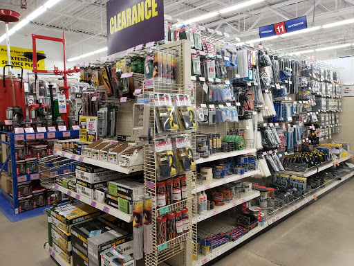 Hardware Store «Harbor Freight Tools», reviews and photos, 1640 75th St, Downers Grove, IL 60516, USA