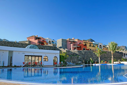 Hotel Luz del Mar Av. Sibora, 10, 38470 Los Silos, Santa Cruz de Tenerife, España