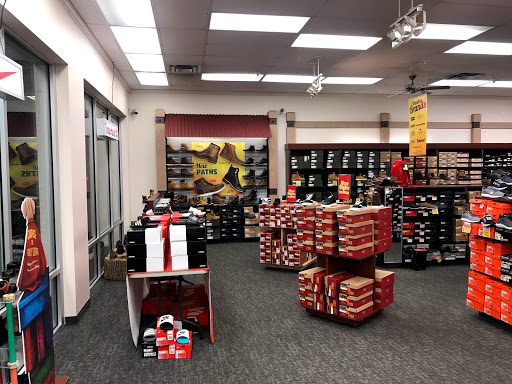 Shoe Store «Shoe Dept.», reviews and photos, 4731 Jonesboro Rd #210, Union City, GA 30291, USA
